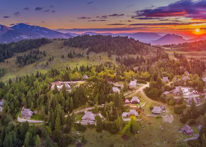 Resa - Velika Planina Σαλέ